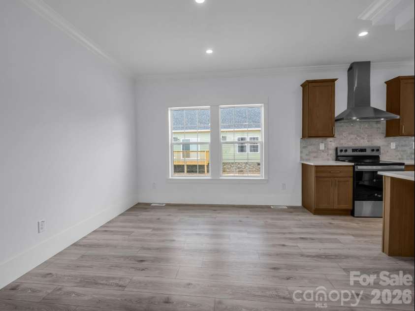 129 Prosperity Way, Forest City, NC 28043.  MLS# CAR4346380, YatesRealty ID 18546. Dining