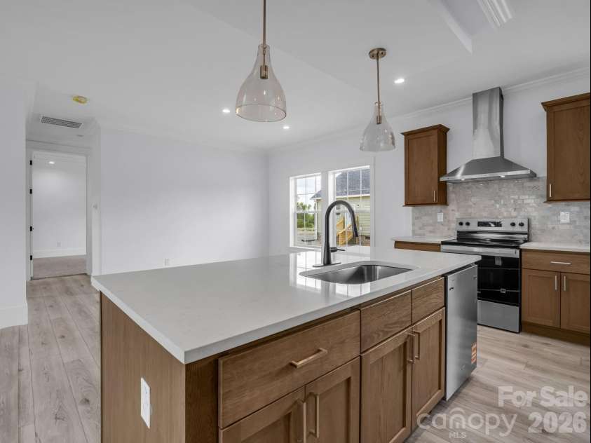 129 Prosperity Way, Forest City, NC 28043.  MLS# CAR4346380, YatesRealty ID 18546. Kitchen