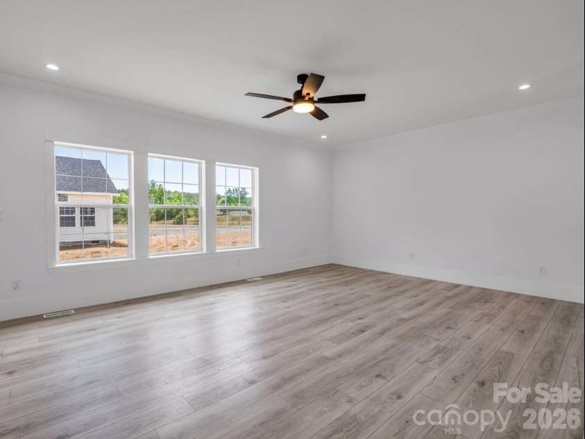129 Prosperity Way, Forest City, NC 28043.  MLS# CAR4346380, YatesRealty ID 18546. Living Room