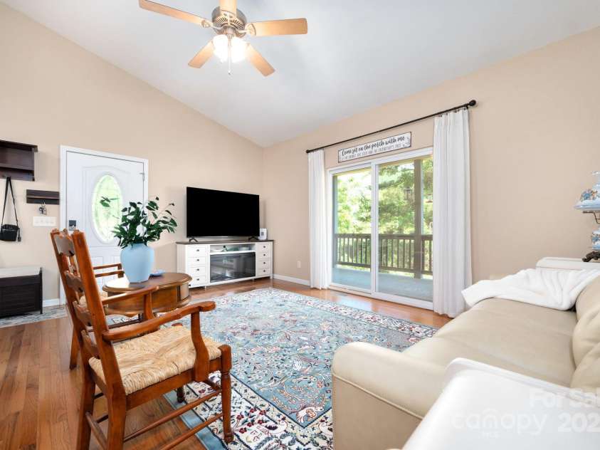 174 Diamond Point, Canton, NC 28716.  MLS# CAR4261296, YatesRealty ID 18548. Walkout to covered deck