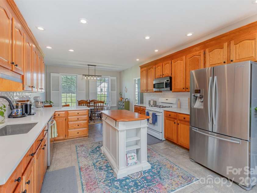 214 Silver Creek Lane, Shelby, NC 28152.  MLS# CAR4266166, YatesRealty ID 18549. ...new countertops, fixtures, and hardware...