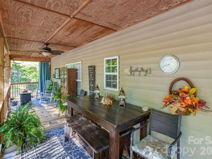 880 Columbia Road, Chester, SC 29706.  MLS# CAR4404382, YatesRealty ID 1855. 