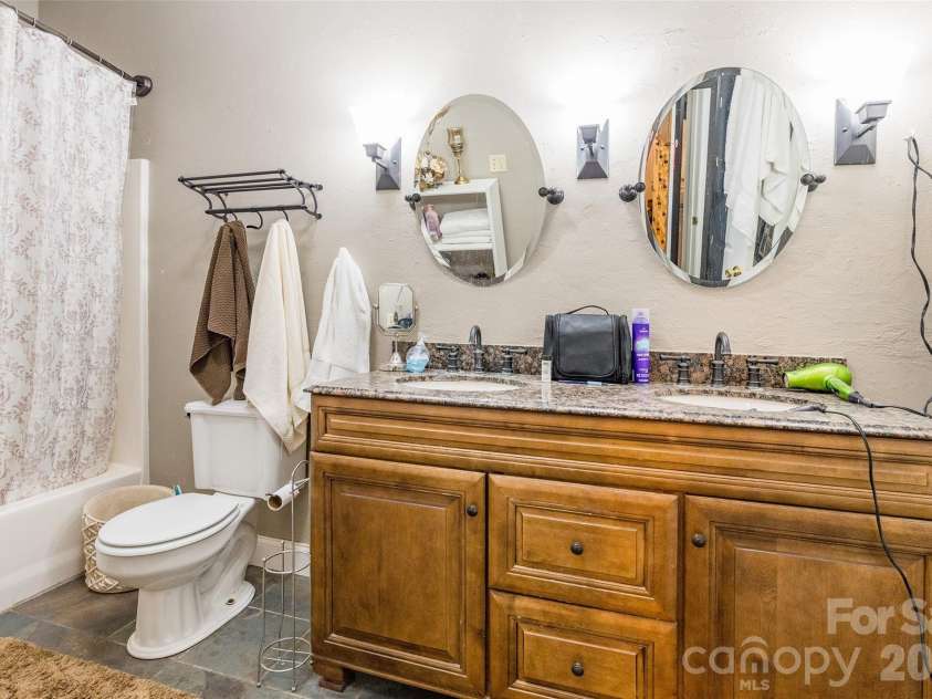 880 Columbia Road, Chester, SC 29706.  MLS# CAR4404382, YatesRealty ID 1855. 