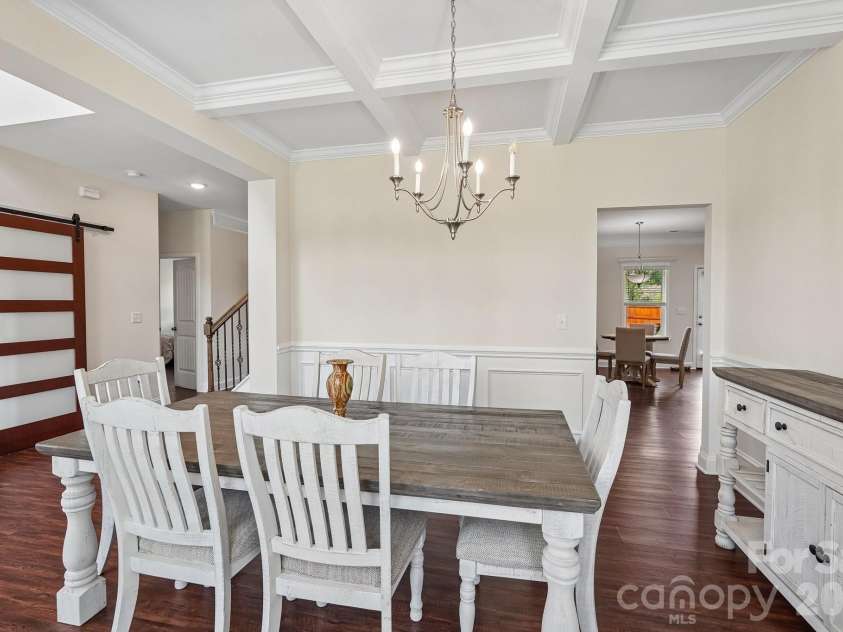 2609 Lakefront Drive, Belmont, NC 28012.  MLS# CAR4358445, YatesRealty ID 18550. 