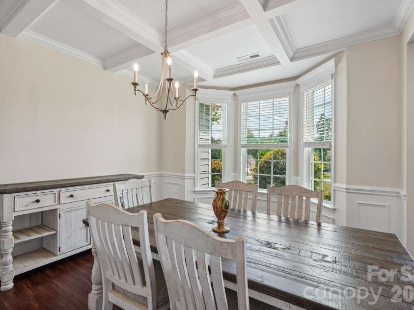 2609 Lakefront Drive, Belmont, NC 28012.  MLS# CAR4358445, YatesRealty ID 18550. 