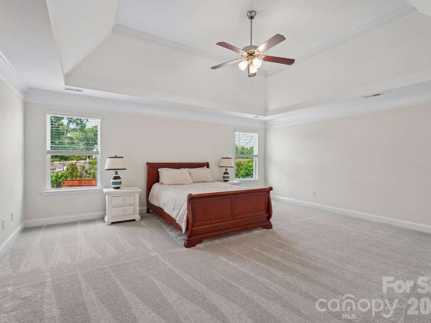 2609 Lakefront Drive, Belmont, NC 28012.  MLS# CAR4358445, YatesRealty ID 18550. 