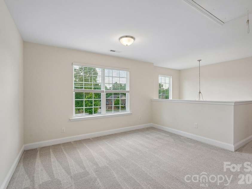 2609 Lakefront Drive, Belmont, NC 28012.  MLS# CAR4358445, YatesRealty ID 18550. 