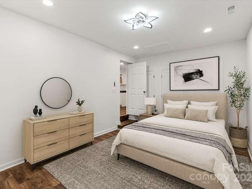 704 Border Street, Dallas, NC 28034.  MLS# CAR4285217, YatesRealty ID 18551. 