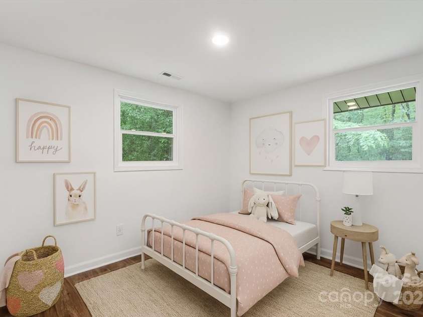 704 Border Street, Dallas, NC 28034.  MLS# CAR4285217, YatesRealty ID 18551. 