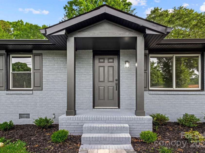 316 Fulton Street, Kings Mountain, NC 28086.  MLS# CAR4260313, YatesRealty ID 18552. Front