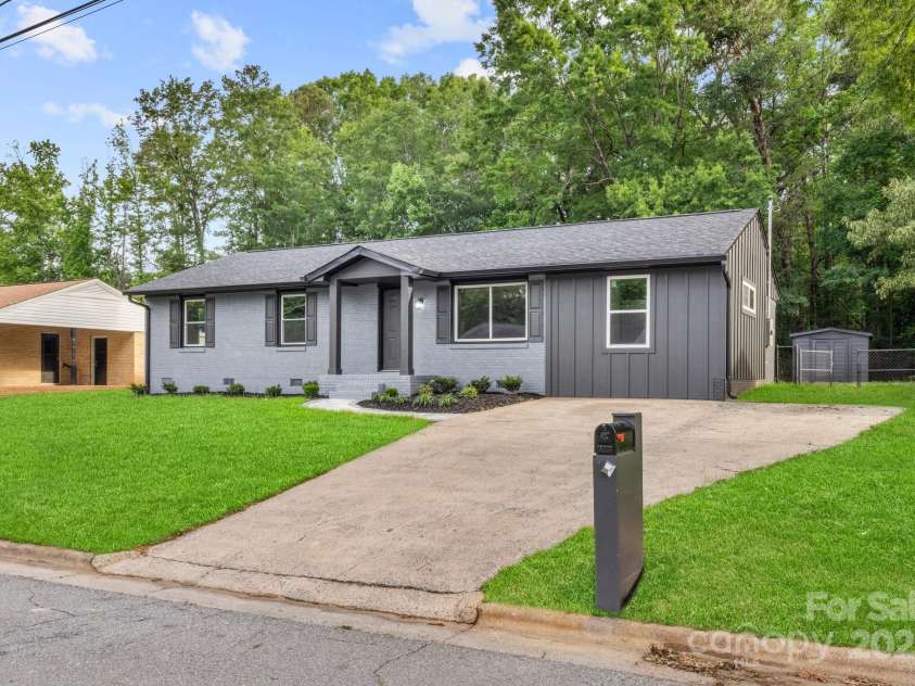 316 Fulton Street, Kings Mountain, NC 28086.  MLS# CAR4260313, YatesRealty ID 18552. Grass enhanced