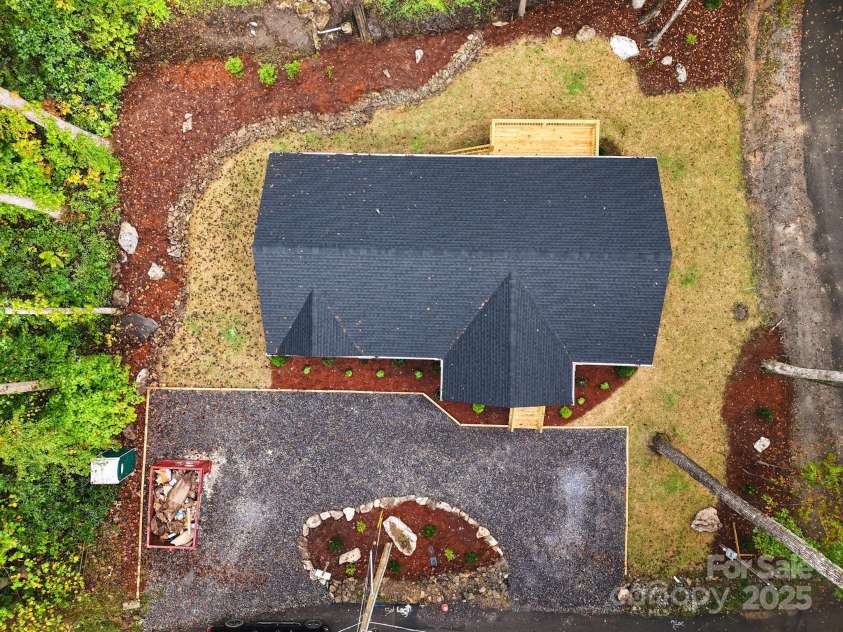 102 Reuben Branch Road, Maggie Valley, NC 28751.  MLS# CAR4237343, YatesRealty ID 18553. 