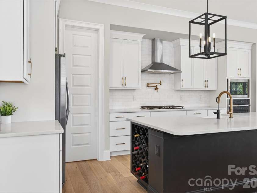 4496 Kiser Island Road, Terrell, NC 28682.  MLS# CAR4373362, YatesRealty ID 18553. Kitchen