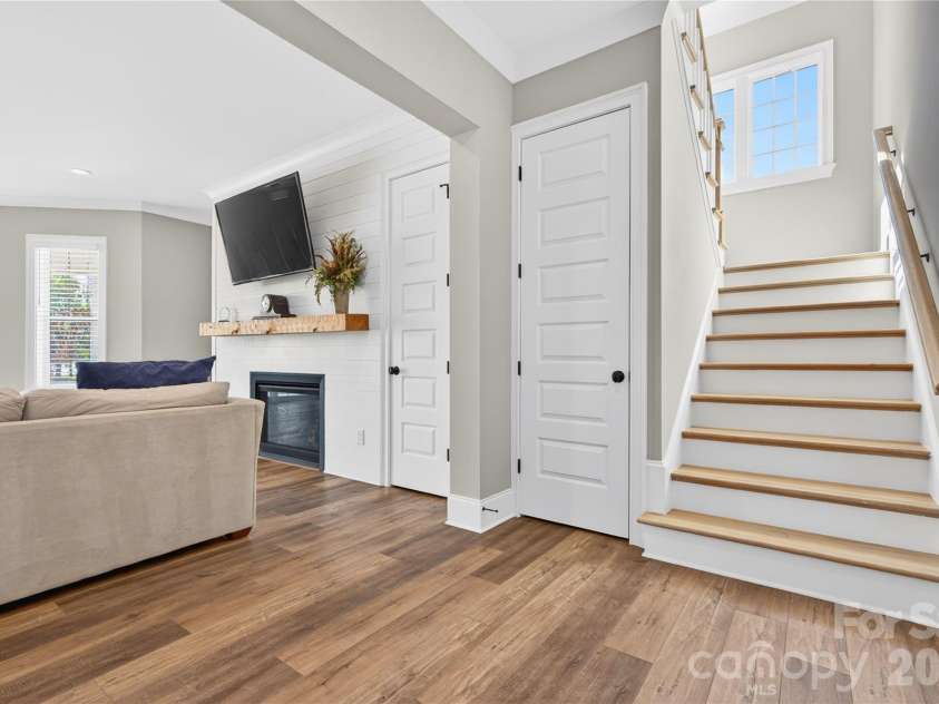 4496 Kiser Island Road, Terrell, NC 28682.  MLS# CAR4373362, YatesRealty ID 18553. Stairs to lower level