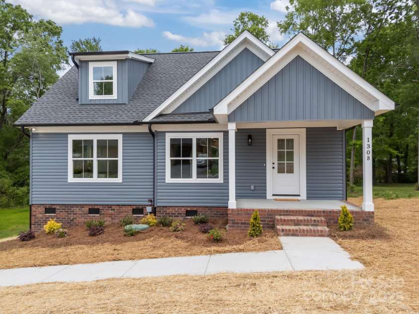 130B Springway Drive, Kannapolis, NC 28081.  MLS# CAR4247580, YatesRealty ID 18554. 