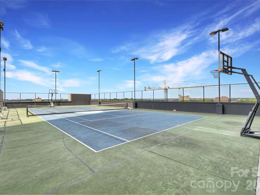 215 Pine Street, Charlotte, NC 28202.  MLS# CAR4186939, YatesRealty ID 18554. Sports court for basketball and tennis