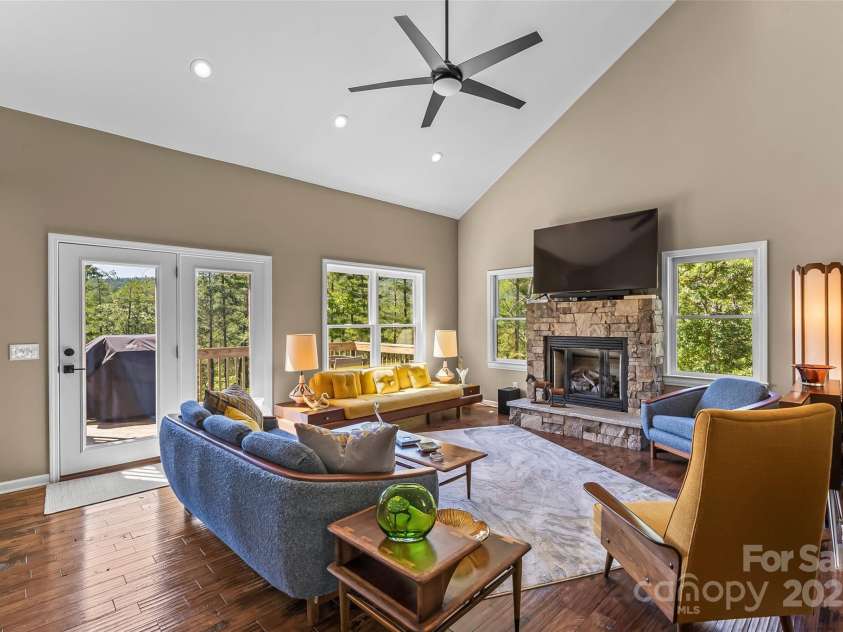 2508 Wolf Pit Road, Morganton, NC 28655.  MLS# CAR4264026, YatesRealty ID 18555. 