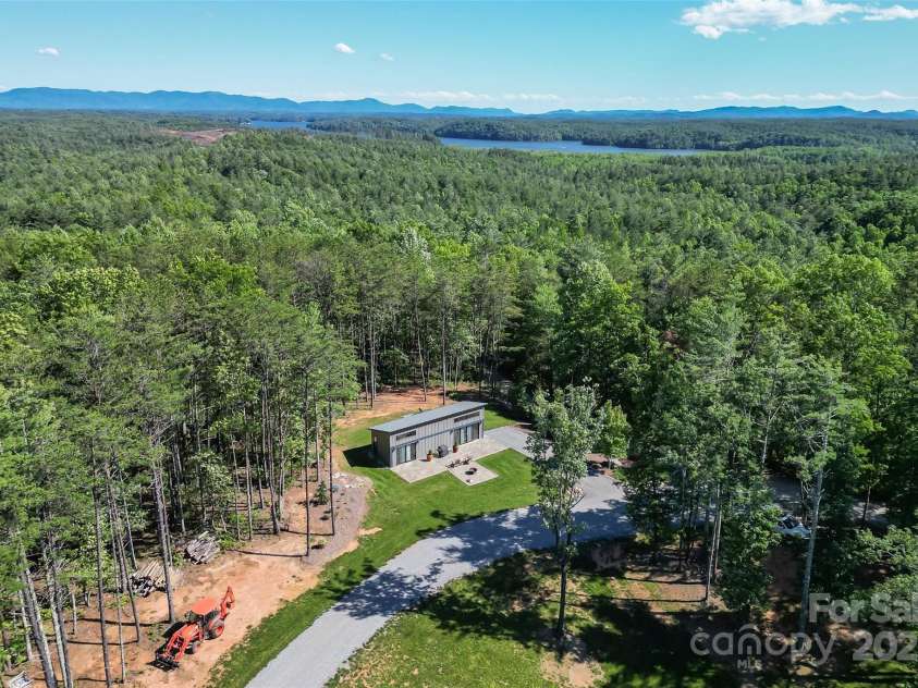 2508 Wolf Pit Road, Morganton, NC 28655.  MLS# CAR4264026, YatesRealty ID 18555. 