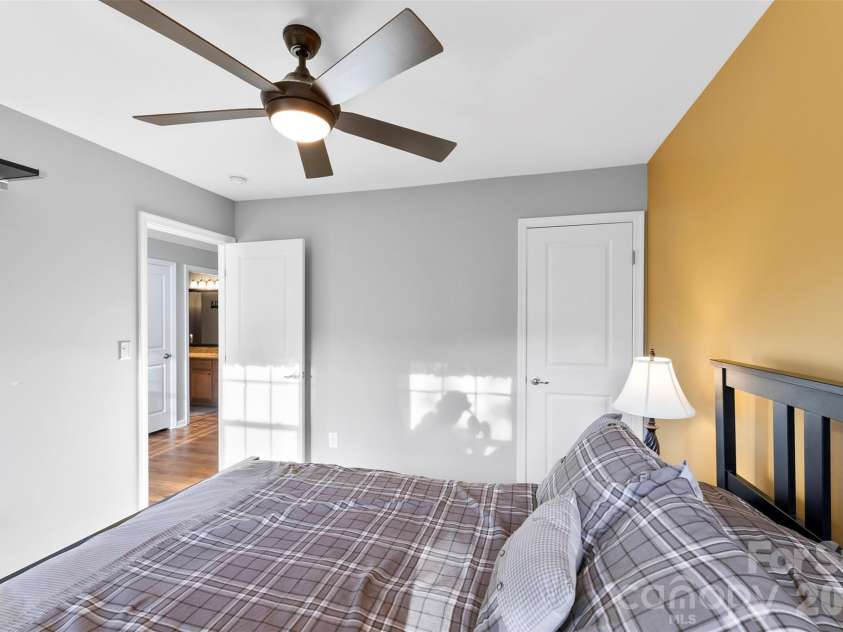 709 Heddington Court, Gastonia, NC 28056.  MLS# CAR4368078, YatesRealty ID 18556. 