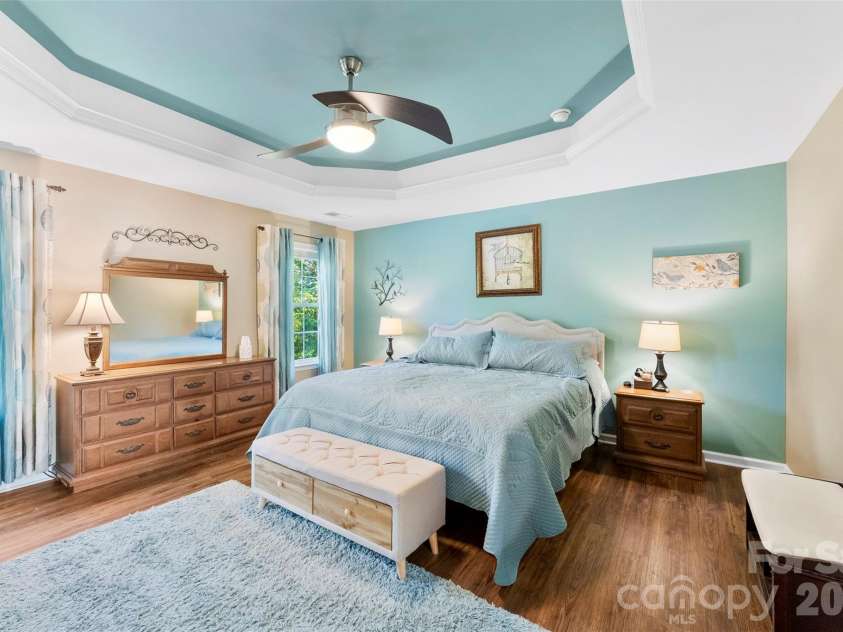 709 Heddington Court, Gastonia, NC 28056.  MLS# CAR4368078, YatesRealty ID 18556. 