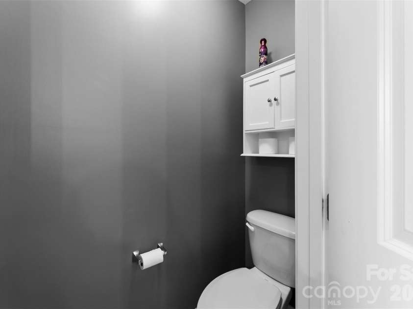 709 Heddington Court, Gastonia, NC 28056.  MLS# CAR4368078, YatesRealty ID 18556. 