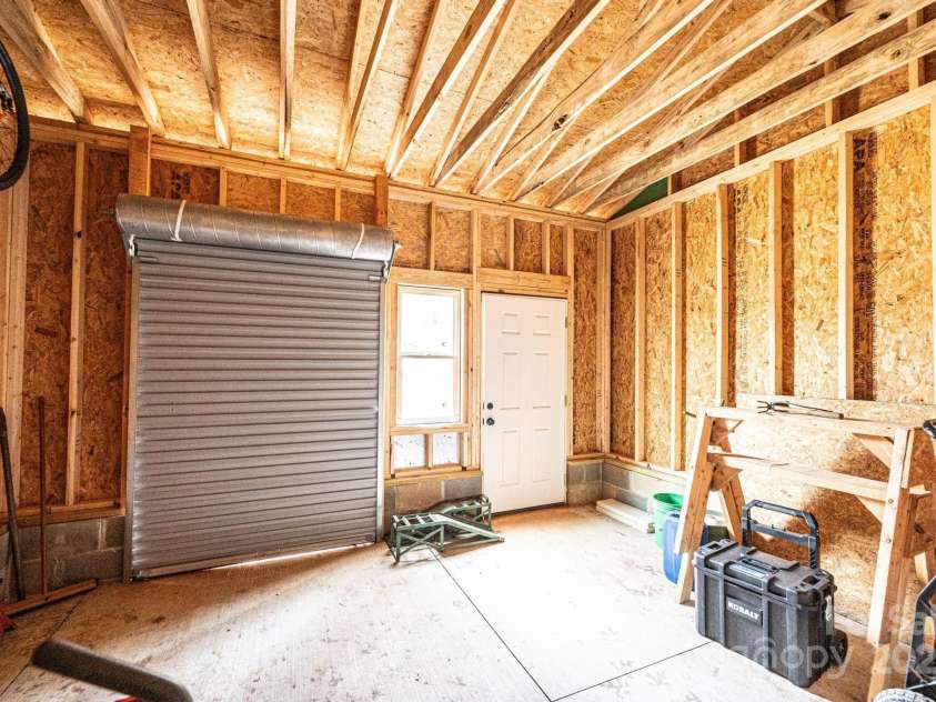 651 25th Avenue, Hickory, NC 28601.  MLS# CAR4233681, YatesRealty ID 18559. Outbuilding Interior