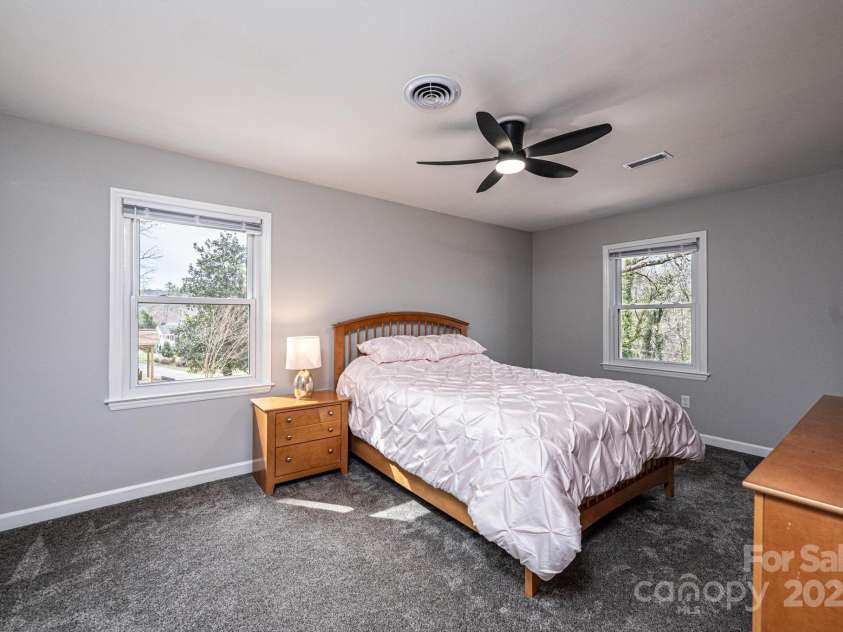 651 25th Avenue, Hickory, NC 28601.  MLS# CAR4233681, YatesRealty ID 18559. Secondary Bedrooms