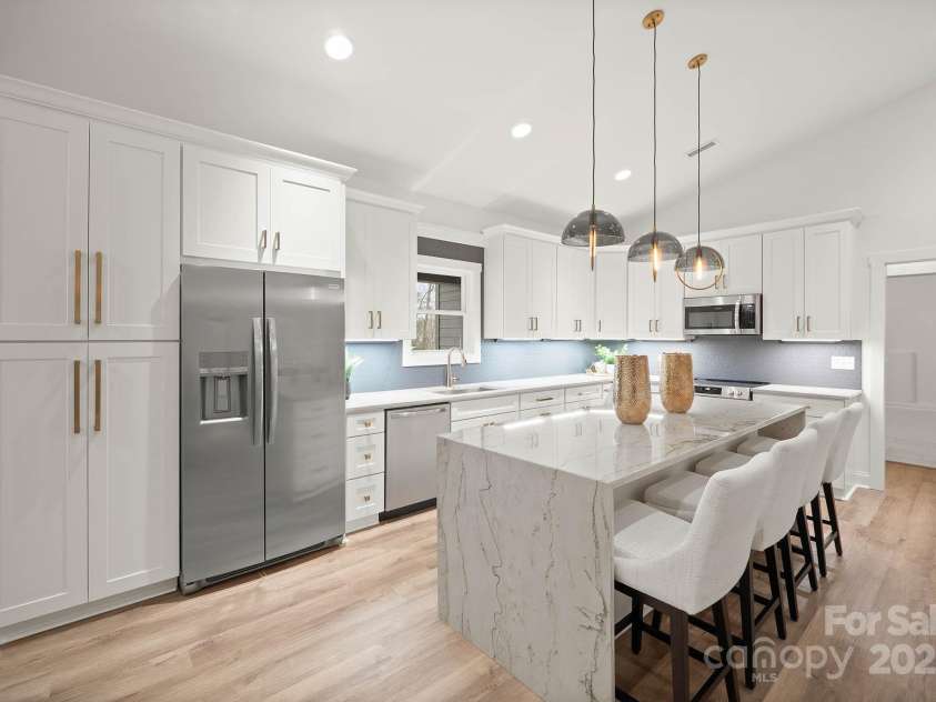 4890 Rio De Luna None, Hickory, NC 28601.  MLS# CAR4228509, YatesRealty ID 1856. 