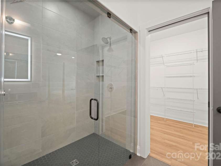 4890 Rio De Luna None, Hickory, NC 28601.  MLS# CAR4228509, YatesRealty ID 1856. 