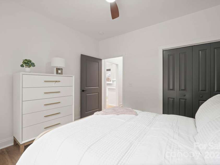 4890 Rio De Luna None, Hickory, NC 28601.  MLS# CAR4228509, YatesRealty ID 1856. 