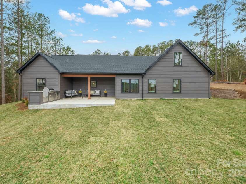 4890 Rio De Luna None, Hickory, NC 28601.  MLS# CAR4228509, YatesRealty ID 1856. 