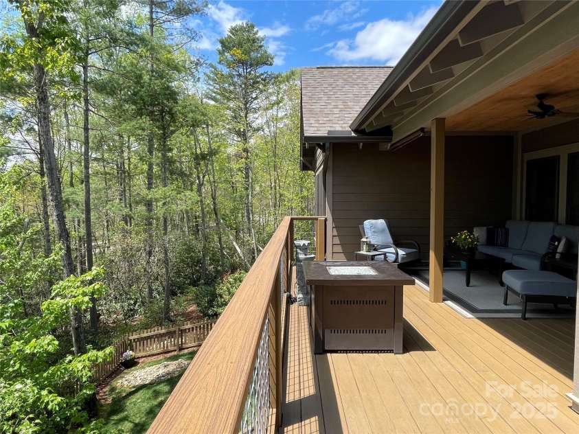 29 Stills Creek Loop, Fairview, NC 28730.  MLS# CAR4226327, YatesRealty ID 18560. 
