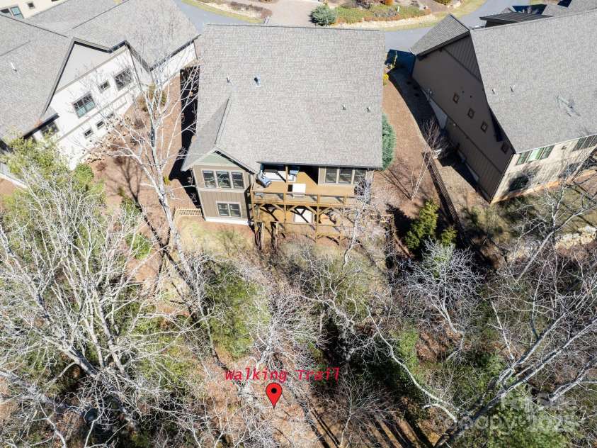 29 Stills Creek Loop, Fairview, NC 28730.  MLS# CAR4226327, YatesRealty ID 18560. Get your Steps in for the Day