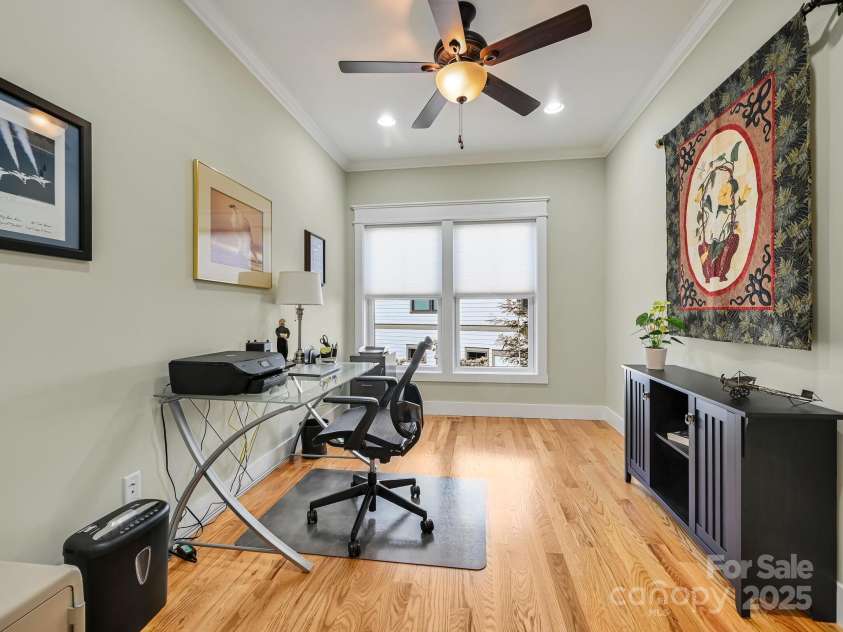 29 Stills Creek Loop, Fairview, NC 28730.  MLS# CAR4226327, YatesRealty ID 18560. Office/Den/Bonus on Main