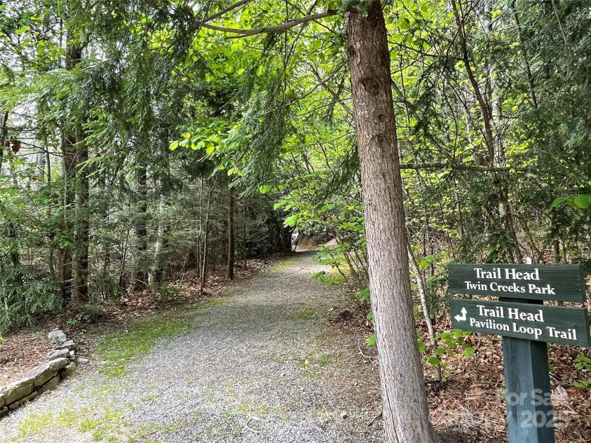29 Stills Creek Loop, Fairview, NC 28730.  MLS# CAR4226327, YatesRealty ID 18560. Twin Creeks Park - Pavilion Trail Head