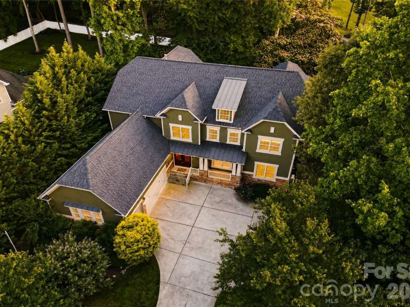 166 Wilson Lake Road, Mooresville, NC 28117.  MLS# CAR4353133, YatesRealty ID 18561. 