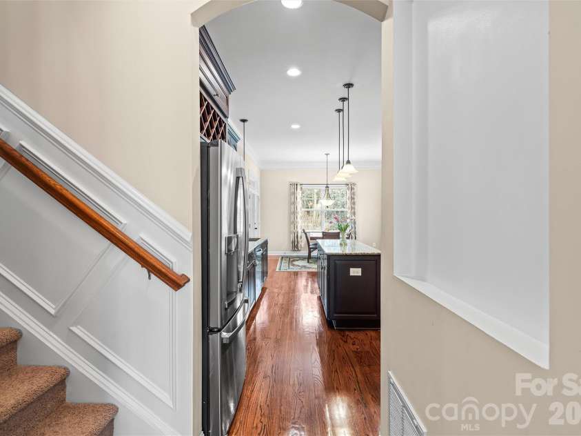166 Wilson Lake Road, Mooresville, NC 28117.  MLS# CAR4353133, YatesRealty ID 18561. Kitchen Entry from Formal Dining