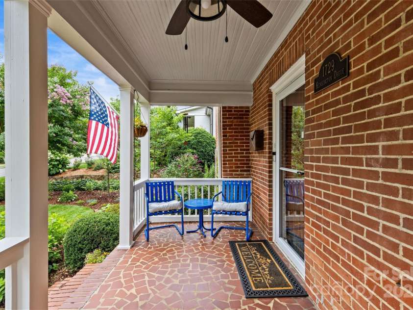 1729 Kensington Drive, Charlotte, NC 28205.  MLS# CAR4263350, YatesRealty ID 18561. 