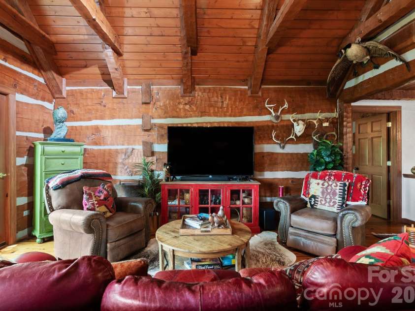65 Sugar Maple Drive, Mills River, NC 28759.  MLS# CAR4357301, YatesRealty ID 18562. Plenty of space for gathering and entertaining.