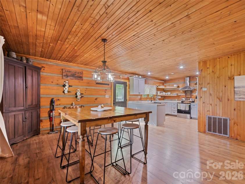 1073 Lentini Drive, Waynesville, NC 28785.  MLS# CAR4374426, YatesRealty ID 18563. 