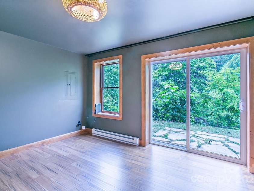 1146 Thomas Branch Road, Marshall, NC 28753.  MLS# CAR4307630, YatesRealty ID 18563. 