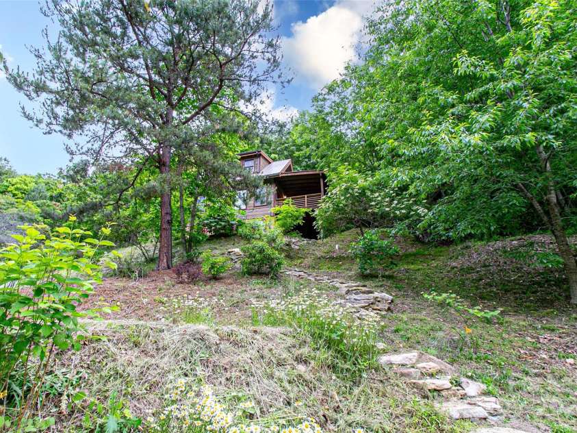 1146 Thomas Branch Road, Marshall, NC 28753.  MLS# CAR4307630, YatesRealty ID 18563. 