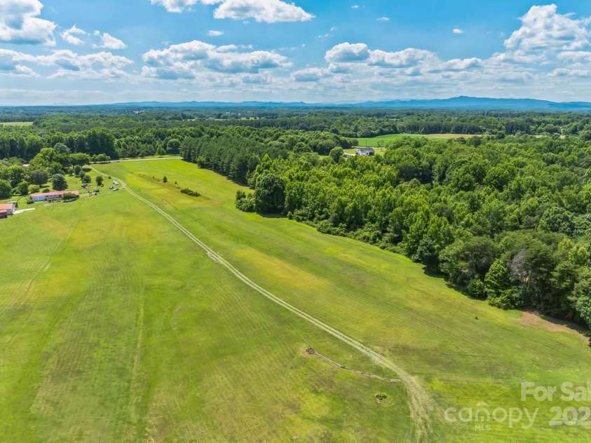 2491 Highway 274 Highway, Cherryville, NC 28021.  MLS# CAR4310737, YatesRealty ID 18564. 