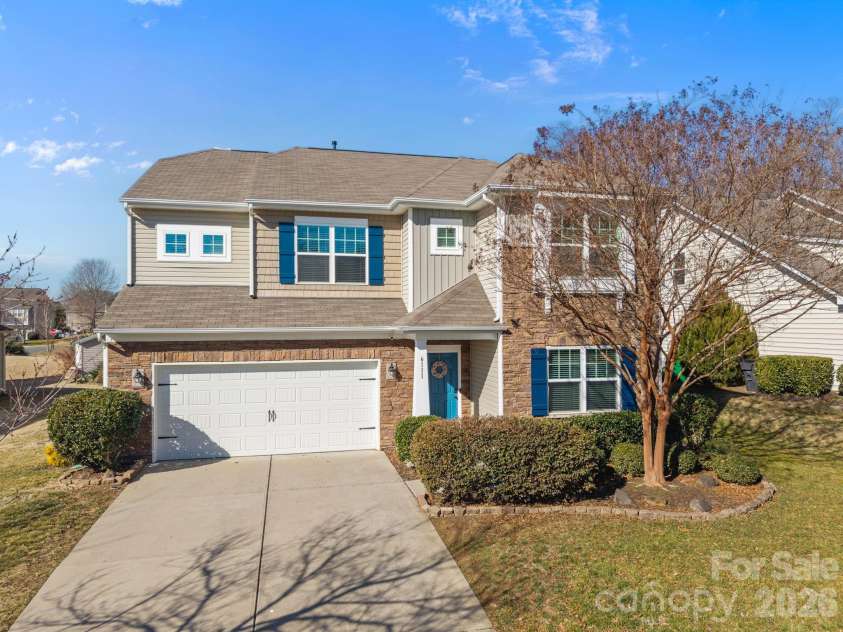6111 Berewick Commons Parkway, Charlotte, NC 28278.  MLS# CAR4343287, YatesRealty ID 18565. 