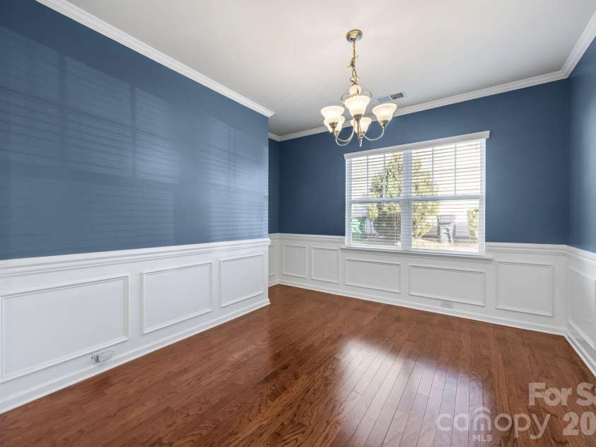 6111 Berewick Commons Parkway, Charlotte, NC 28278.  MLS# CAR4343287, YatesRealty ID 18565. 