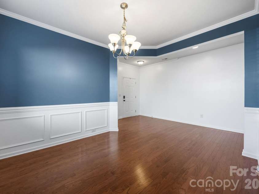 6111 Berewick Commons Parkway, Charlotte, NC 28278.  MLS# CAR4343287, YatesRealty ID 18565. 