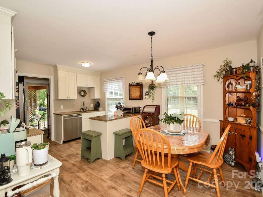 7518 Surry Lane, Indian Trail, NC 28079.  MLS# CAR4268043, YatesRealty ID 18565. 