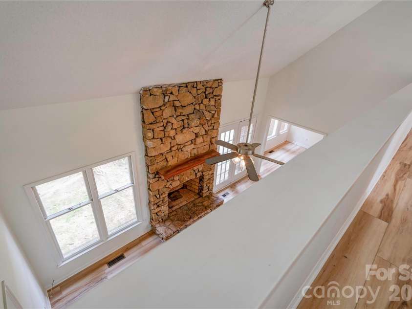 124 Gold Run Court, Kings Mountain, NC 28086.  MLS# CAR4355578, YatesRealty ID 18567. 