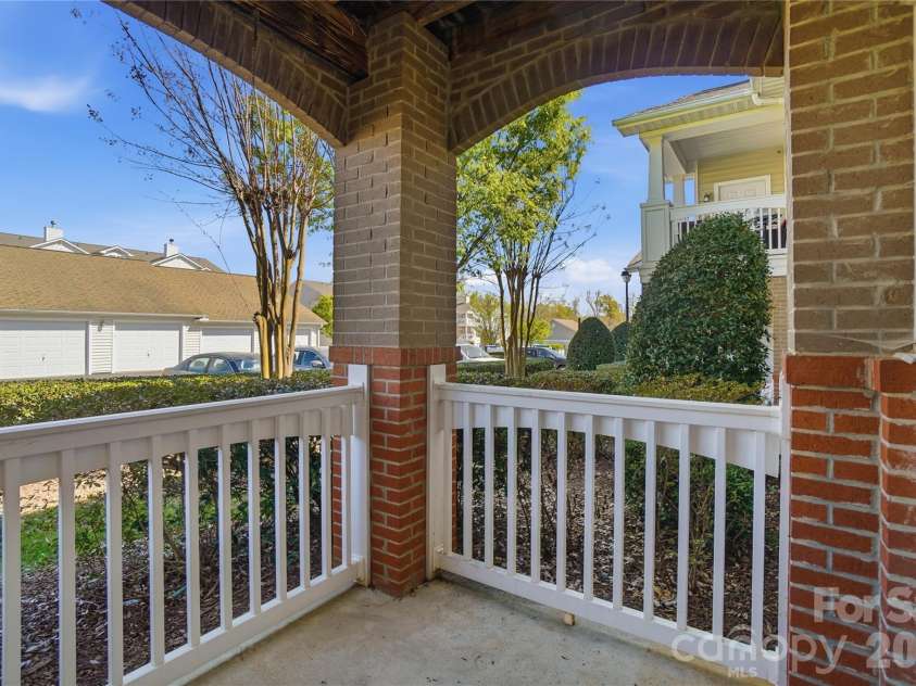 16742 Amberside Road, Cornelius, NC 28031.  MLS# CAR4354653, YatesRealty ID 18569. 