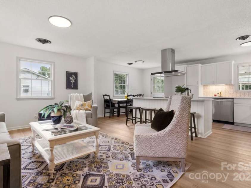 317 Benbow Drive, East Bend, NC 27018.  MLS# CAR4263565, YatesRealty ID 18569. 